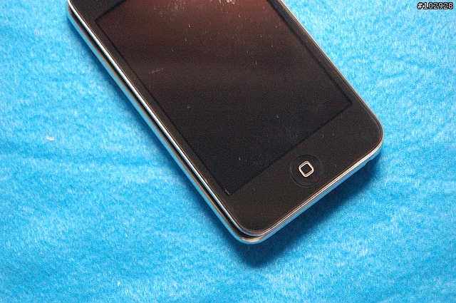 網購的iPod touch 4 還有三四代簡易比較