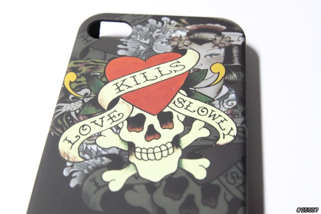 不忘搖滾精神的iPhone4 Case - Ed Hardy Love Kills Slowly Hard Shell Faceplate