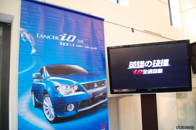 文章更新:新增薛大贈送徽章【英雄の抉擇‧iO女神】王思平&周曉涵魅力無法擋!見面會(圖多)