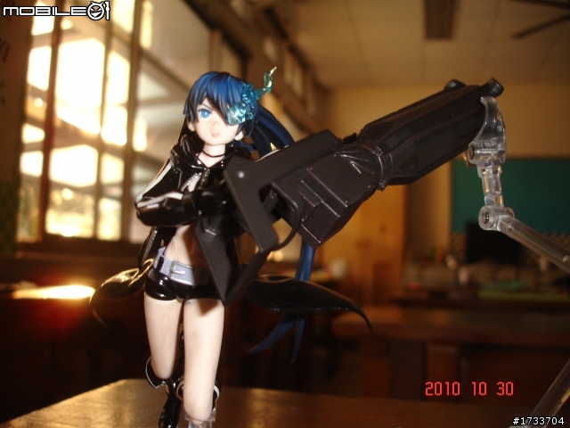 一次來三隻,不專業的開箱分享+重製(Figma BRS黑岩射手*2+DM死亡大師)