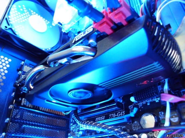 【開箱】低調的奢華!ASUSGTX460 768M TOP