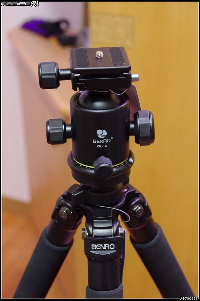 高C/P值的新手入門腳架-百諾BENRO A550EX+KB-1A