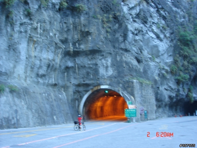 2010.10.02-03半夜東進太魯閣--西出埔里之中橫全紀錄