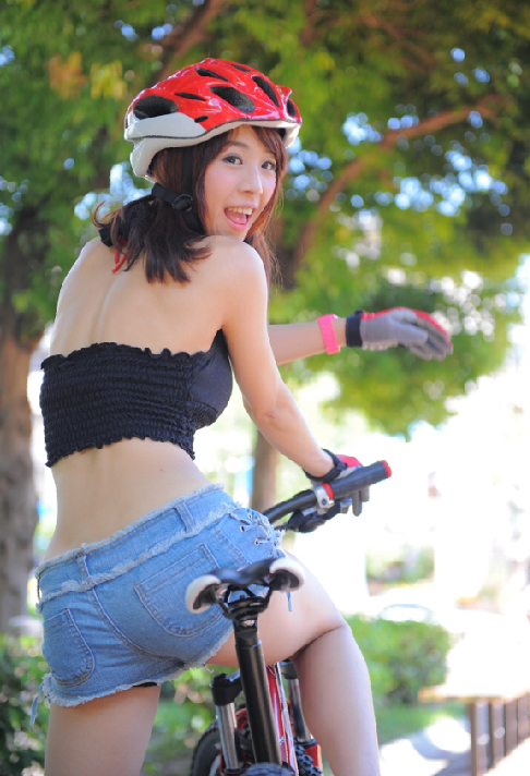 【女王要換車】part2---(賞圖吧)已更新,但希望大家看一下內文--旋馬看一下