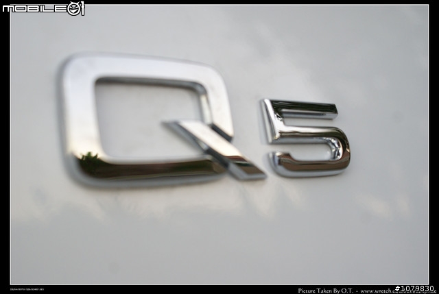 【2011 Audi Q5 3.2q】 開箱