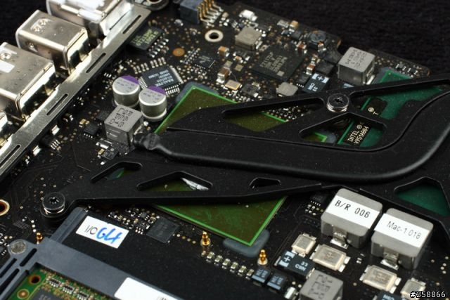 MacBook大拆解!光碟機、鍵盤自己換!
