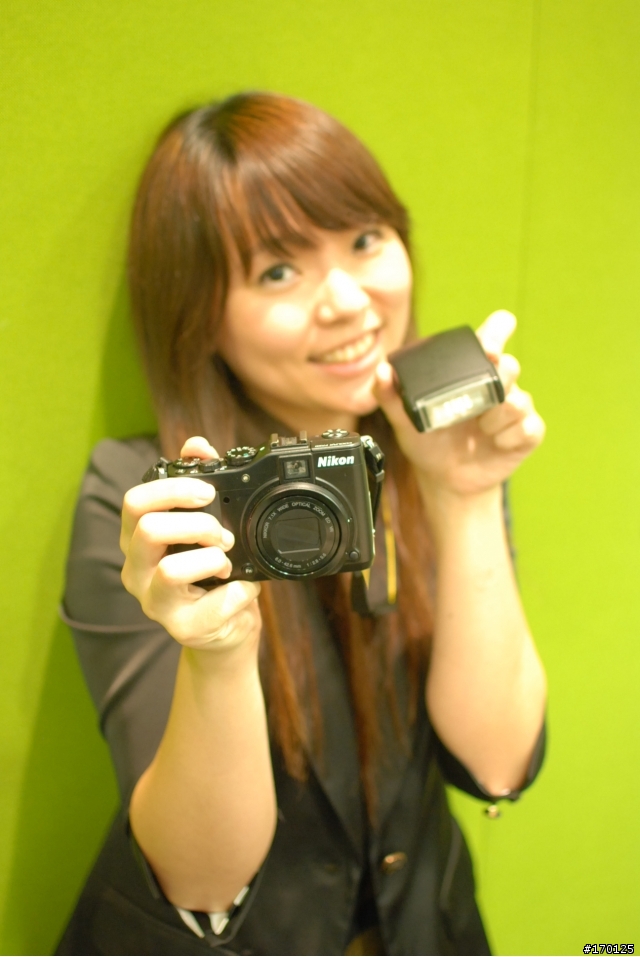 NIKON最新輕裝備- P7000 首開! (感謝熱情的MD...