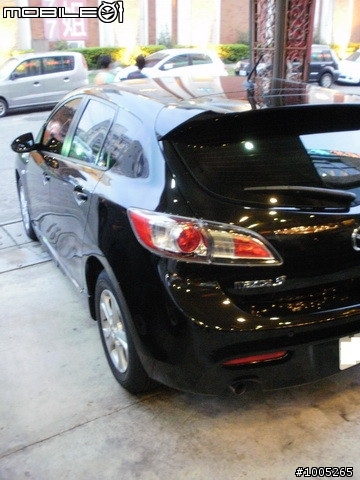 等無鯊魚頭..只好~New Mazda 3 5D 開箱(圖多)