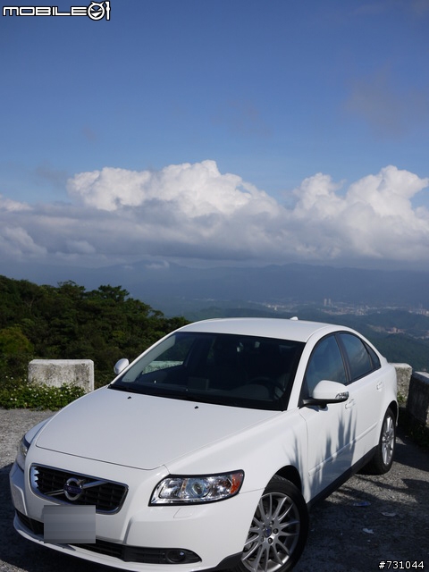 終於 女王與新愛人的第一次親密接觸 太猴急之被念翻 MY 2011 NEW VOLVO S40