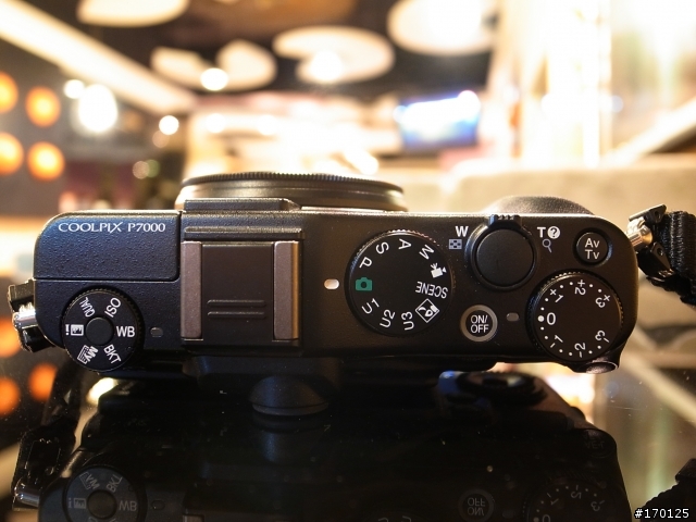NIKON最新輕裝備- P7000 首開! (感謝熱情的MD...