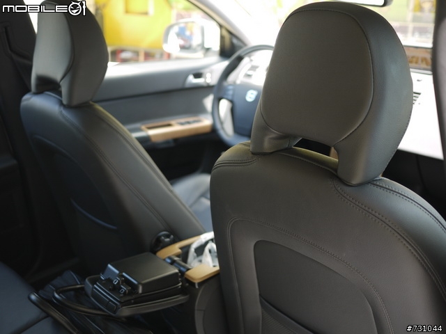 終於 女王與新愛人的第一次親密接觸 太猴急之被念翻 MY 2011 NEW VOLVO S40