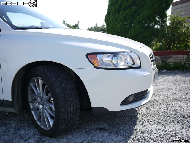終於 女王與新愛人的第一次親密接觸 太猴急之被念翻 MY 2011 NEW VOLVO S40