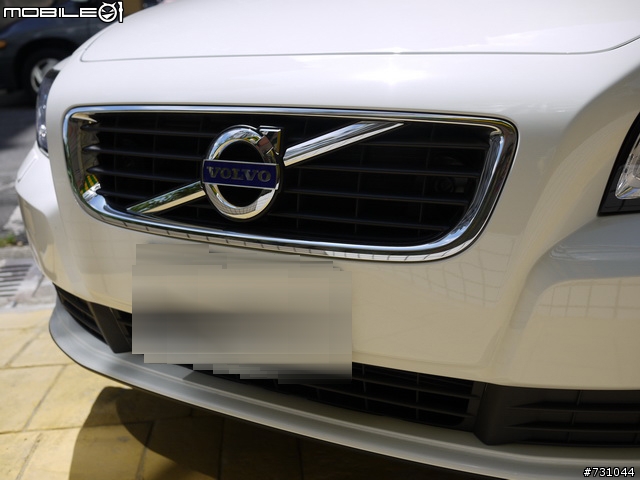終於 女王與新愛人的第一次親密接觸 太猴急之被念翻 MY 2011 NEW VOLVO S40