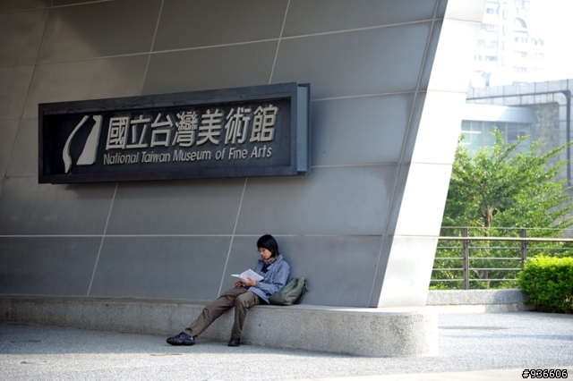 今年期待度最高鏡頭24-120mm f4,PK自家大三元