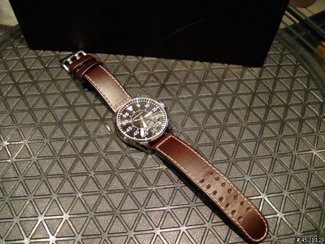 入手第一隻HAMILTON H64611535 Khaki Pilot 46mm automatic 卡其飛行員錶款