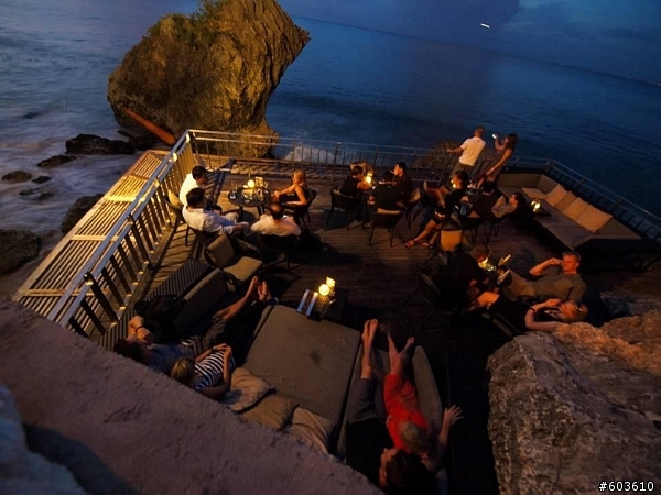 【巴里島】Rock Bar - Paradise in My Heart