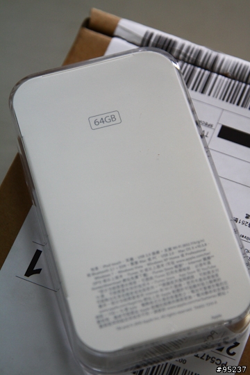 我也拿到了 ipod touch4