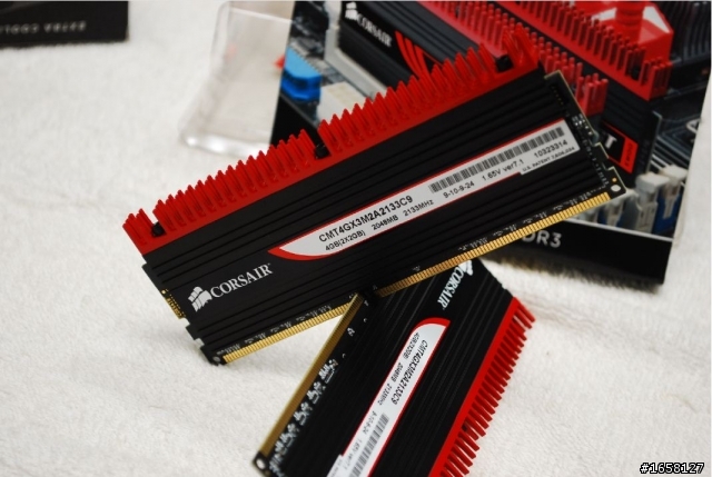 <開箱>魔鬼的梳子 紅梳海盜Dominator-GT DDR3 2133 4kit