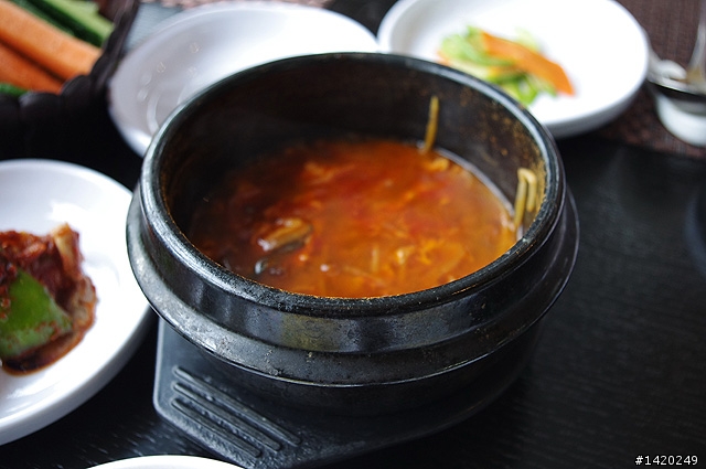 木葉炭火燒肉酒家