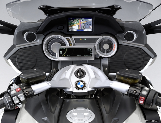 New 2011 BMW K1600GTL 現身啦
