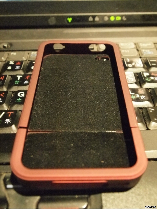 沒有iPhone4的人,開箱先開一半的Vertlife精緻浮雕保護殼