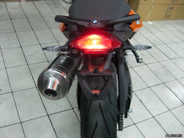 極限運動新星-BMW F800R開箱文