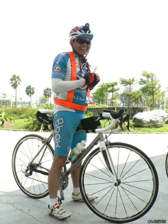 我騎小折((瘋200))之-5次都下雨(10/16車架斷了)