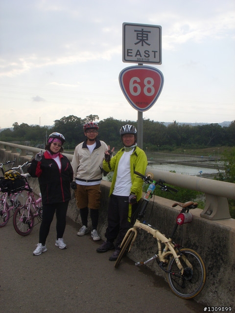 挑戰台68號快速道路,新竹縣99年單車成人禮『鐵馬雙輪舞、志學青春築』