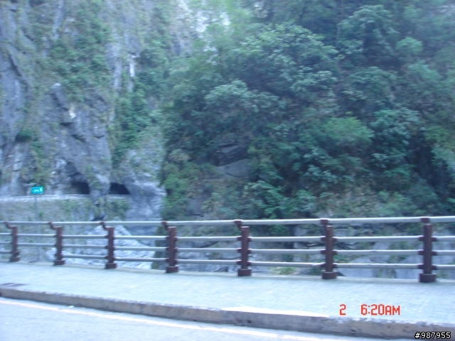 2010.10.02-03半夜東進太魯閣--西出埔里之中橫全紀錄