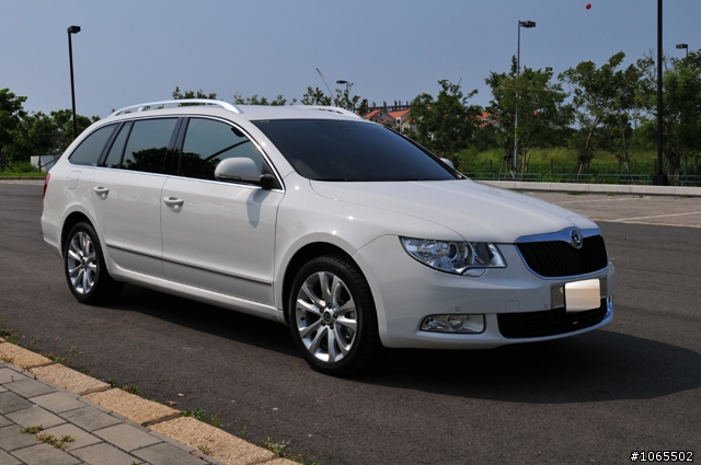 2010 Superb Combi 2.0 TDI開箱