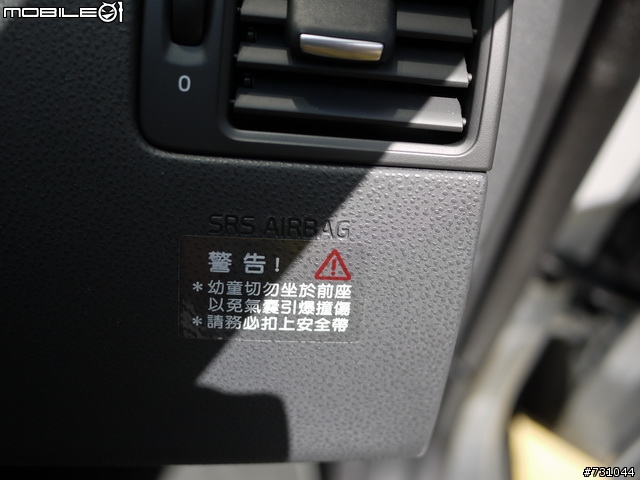 終於 女王與新愛人的第一次親密接觸 太猴急之被念翻 MY 2011 NEW VOLVO S40