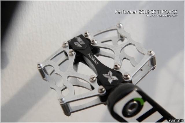 【開箱文】鈦合金小徑車。Performer ECLIPSE TI FORCE