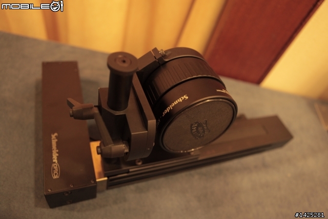 史上第一台3D投影機 Sony VPL-VW90ES 產品發表會!!