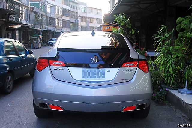 Acura ZDX休旅 街頭目擊(有圖)