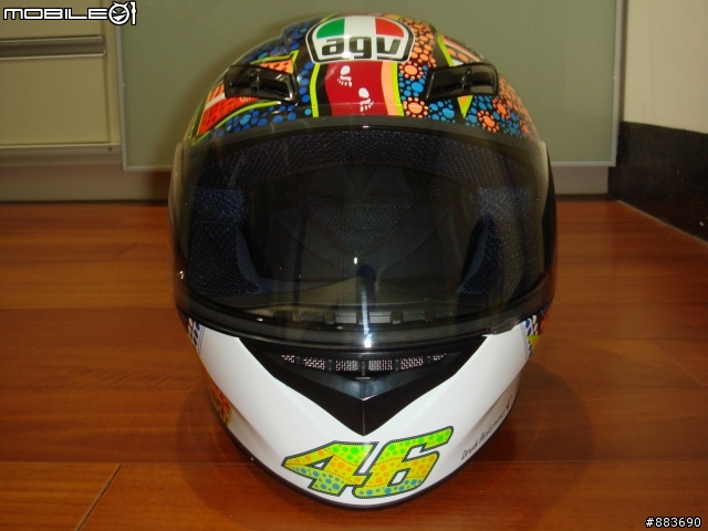 全新到港 AGV Valentino Rossi's Dream Time(夢想時光) 安全帽