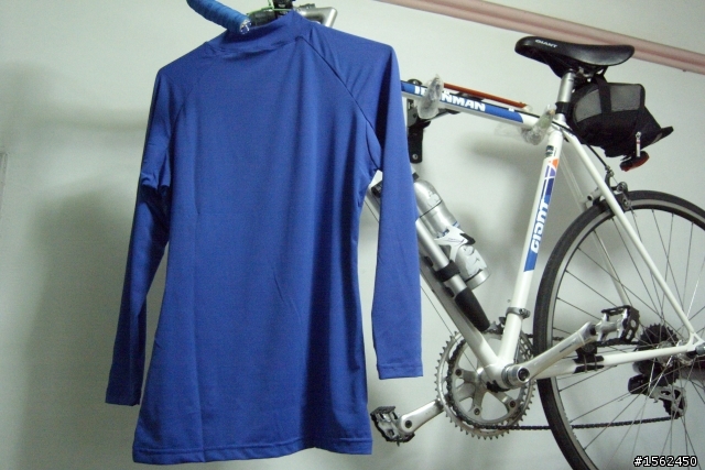 【X-Mbike】抗UV全方位高機能緊身衣 ~開箱~