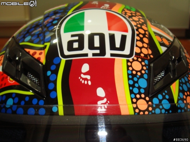 全新到港 AGV Valentino Rossi's Dream Time(夢想時光) 安全帽