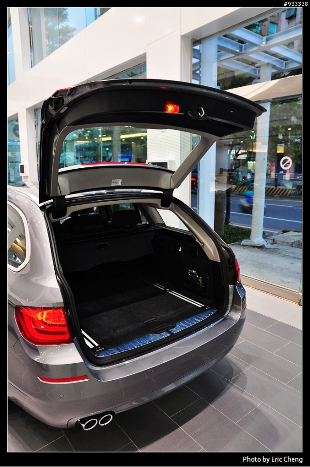 首台 BMW X6 40D 開箱