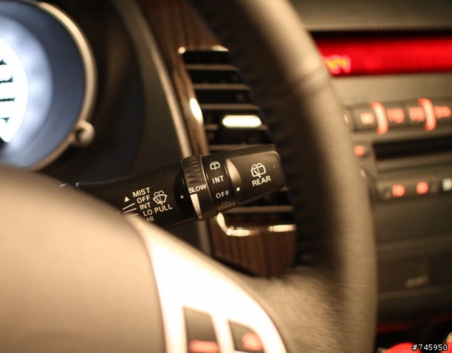 【開箱】白色All New Outlander 2010小改款 (尊貴型4WD)