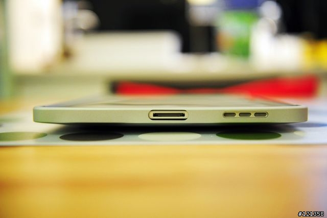 (ipad的周邊小物)買了iPad,也該為iPad添點行頭了!Moshi iVisor XT、iGlaze以及Moshi Concerti for iPad分享!