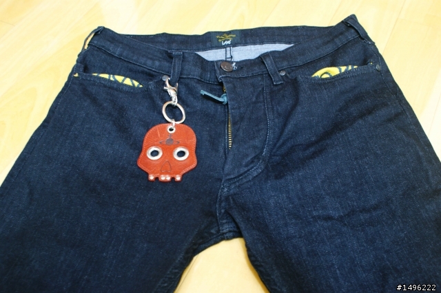Vivienne Westwood X LEE 之黑牛來襲11/11補上實穿照