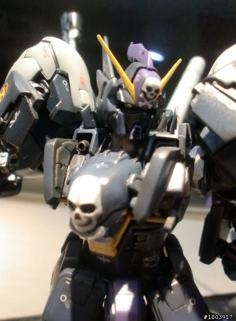 終於完成了~一次來兩隻 骨鋼X2+XM-05