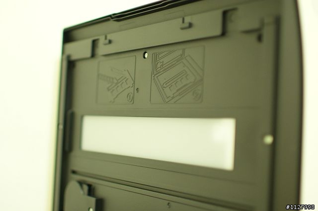 只有A4大小但卻能掃描A3以上文件的EPSON Perfection V330 PHOTO