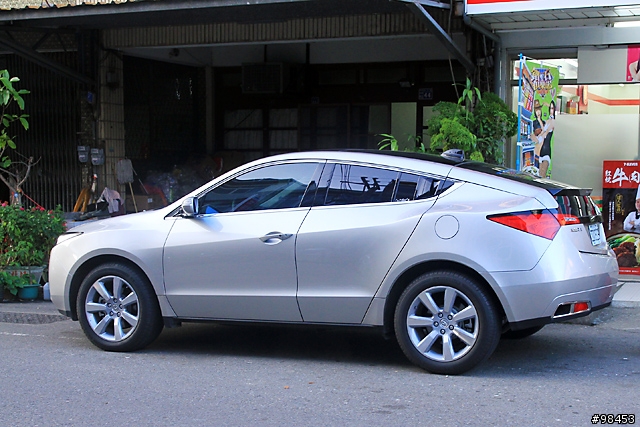 Acura ZDX休旅 街頭目擊(有圖)