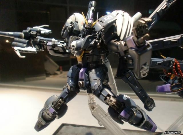 終於完成了~一次來兩隻 骨鋼X2+XM-05