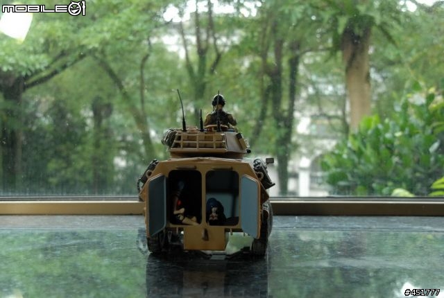 1/18 黑鷹直昇機+ OH-58D KIOWA (圖多,小心)