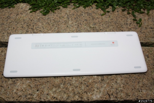 羅技 太陽能無線鍵盤K750 搶先開箱