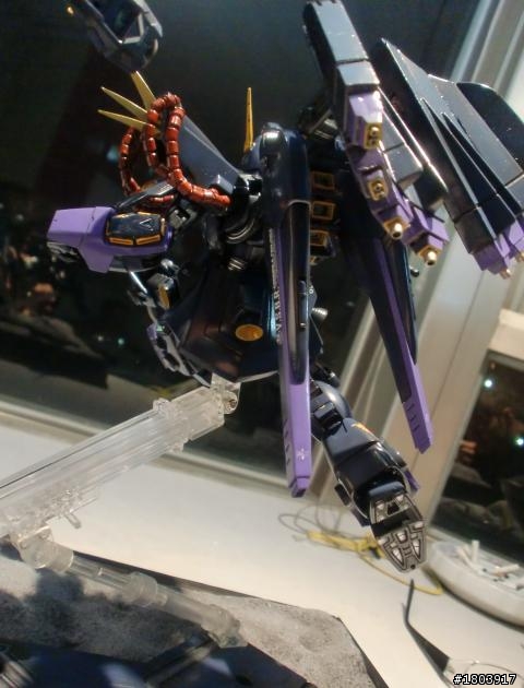 終於完成了~一次來兩隻 骨鋼X2+XM-05
