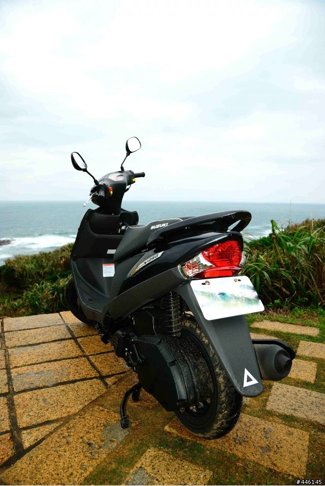 新車 Address V125G鐵灰色 開箱 (更換前叉DY彈簧~硬拉~)