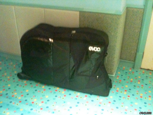 香港Super D比賽, EVOC帶著我的單車去香港~(照片很多)
